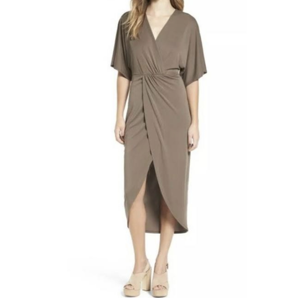 Astr The Label Wrap Front Kimono Midi Dress Olive